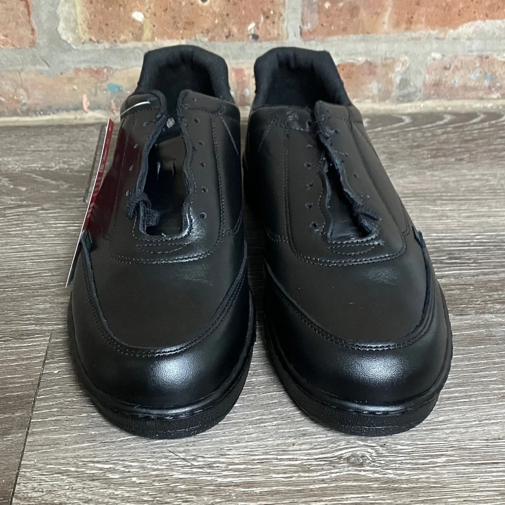 Thorogood Men's Code 3 Postal Certified Oxford shoes.